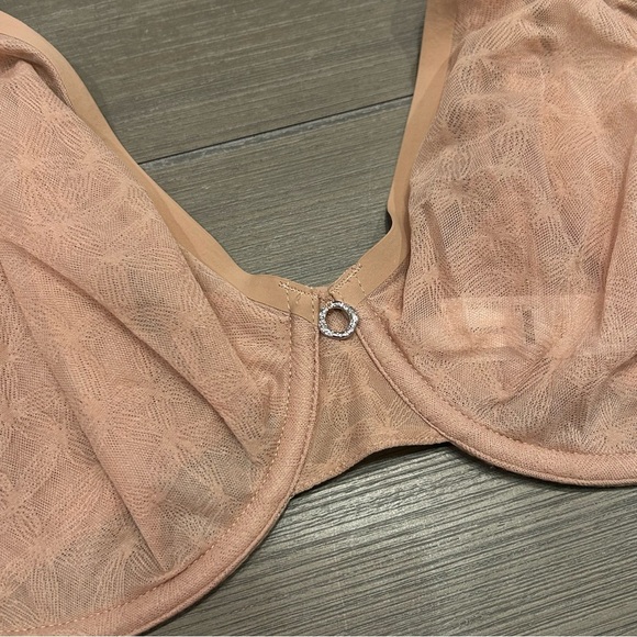 Chantelle Stella Lace Unlined Bra - Picture 2 of 9